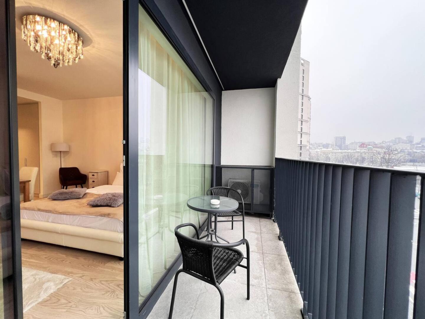 Waterfront Diamond Apartment Belgrad